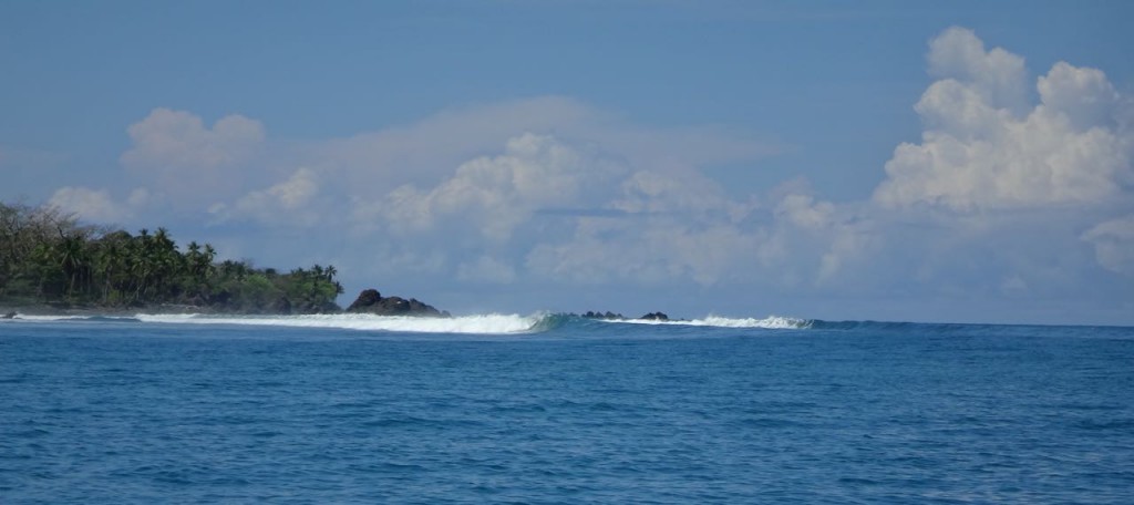 Waves in Pavones, Costa Rica